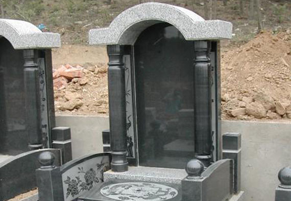 基本墓型:小双柱墓2